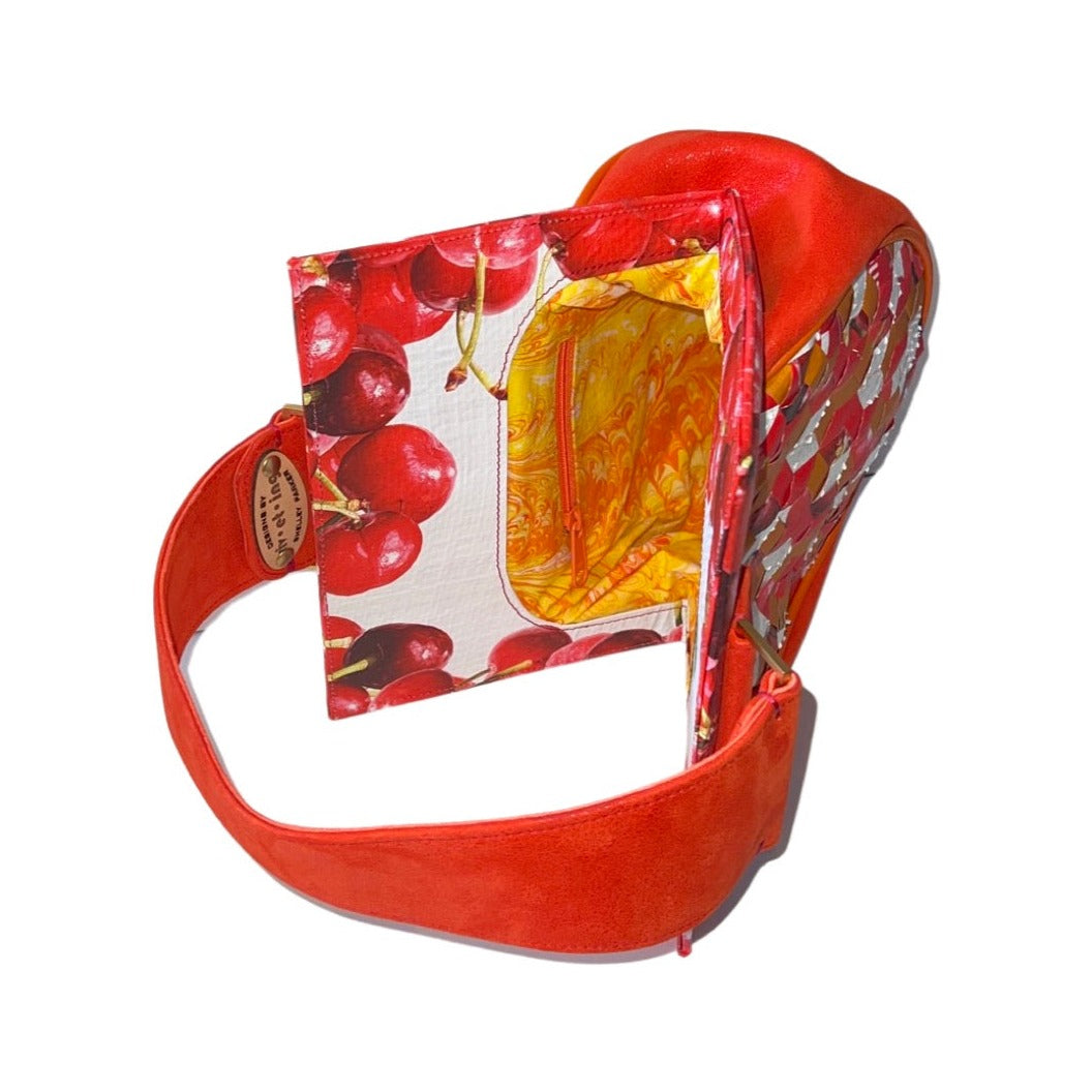 Fresh Direct Upcycle Frame-style Bag (Tumbling Dice Weave)