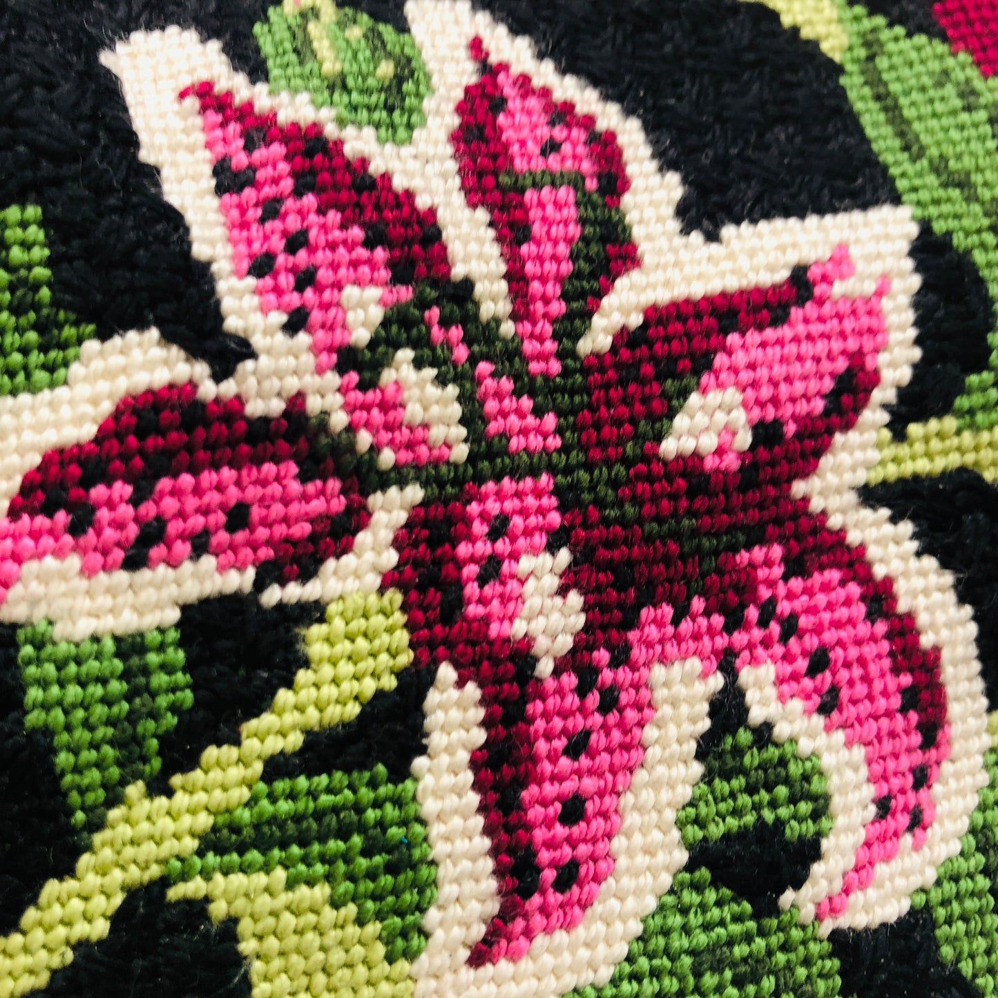 Needlepoint Lillies Frame-Style Bag